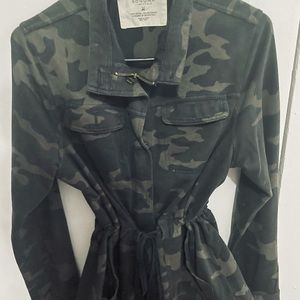 Army jacket/sweater